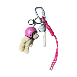 Bijou de sac - Ourson Casque Rose