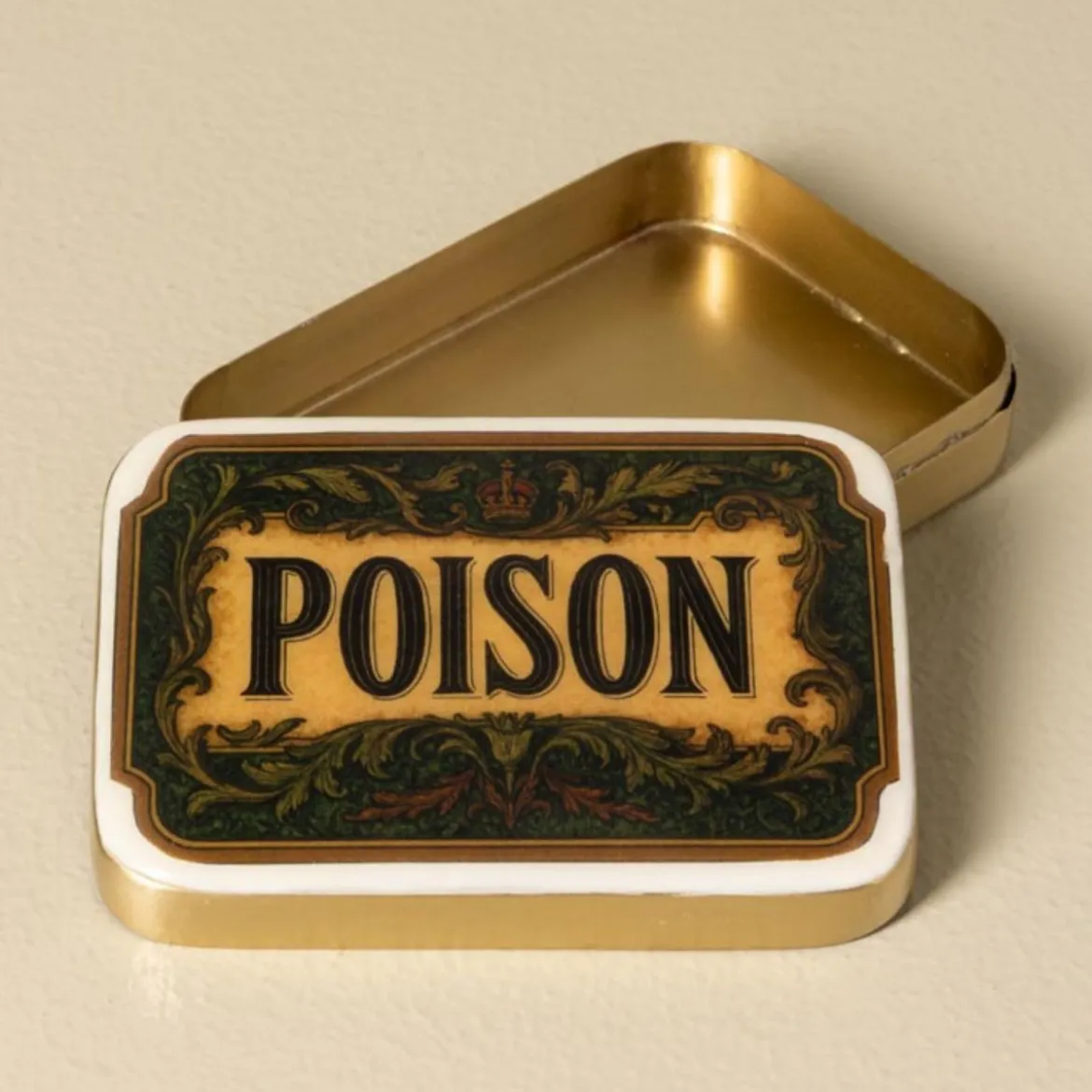 Boîte en Laiton Poison