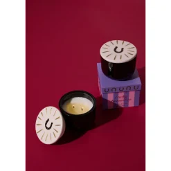 Bougie Charmed Horseshoe Lid - Tabac & Pine