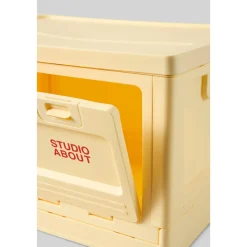 Box Studio About - Light Yellow