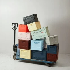 Box Studio About - Rouge
