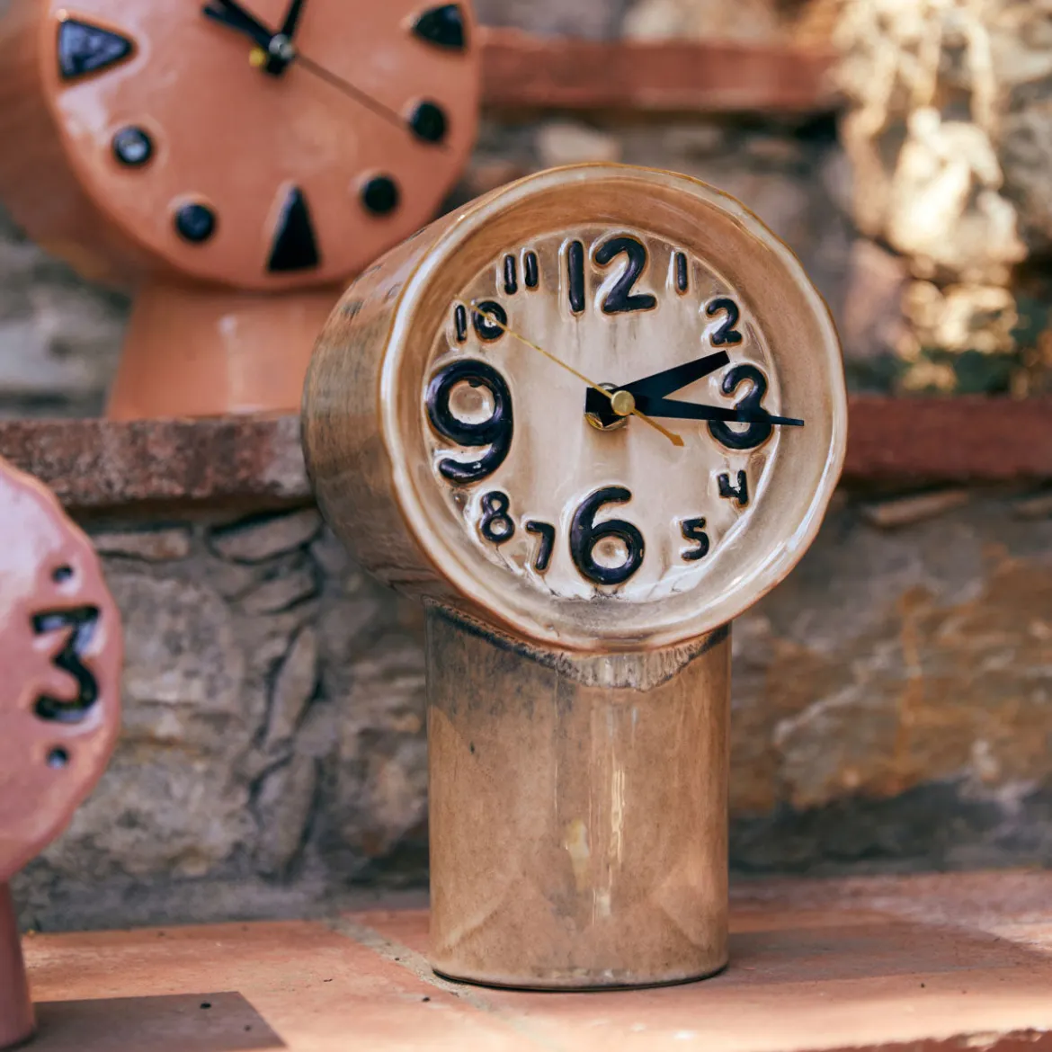 Horloge Rétro en céramique - h 23,5 cm - Crème