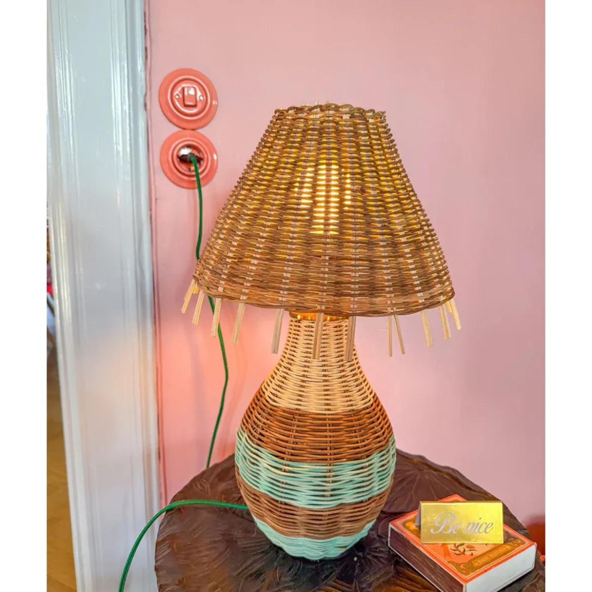 Lampe de Table - Rotin Rayures Brun Tall