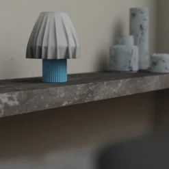 Lampe de Table - Volute Bleu Ciel