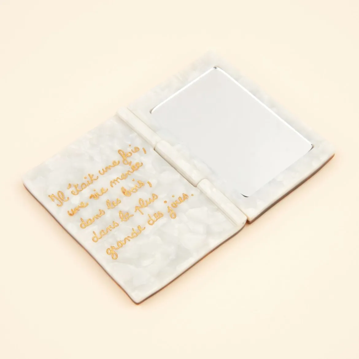 Miroir livre