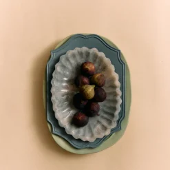 Plateau Resin New Classics