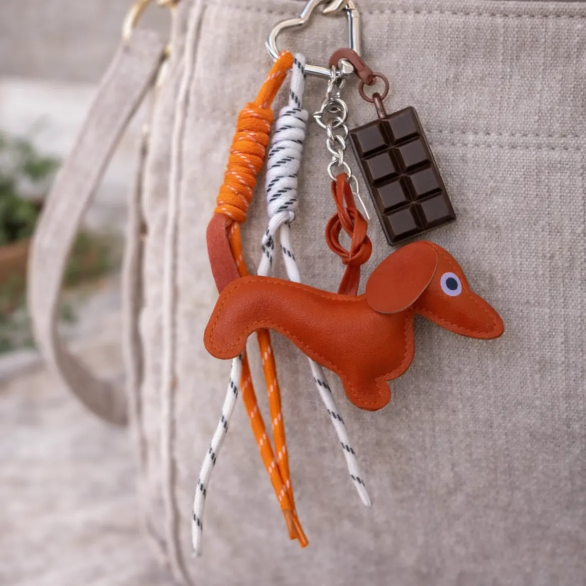 Porte-clés et bijou de sac - Chien Orange