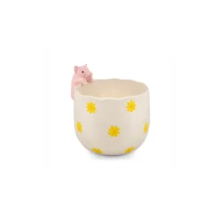 Pot peeking Pig