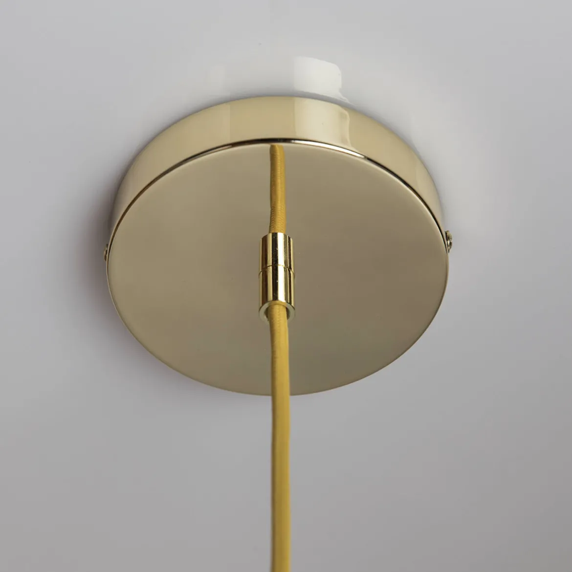 Suspension Soft Serve 02 - Brass